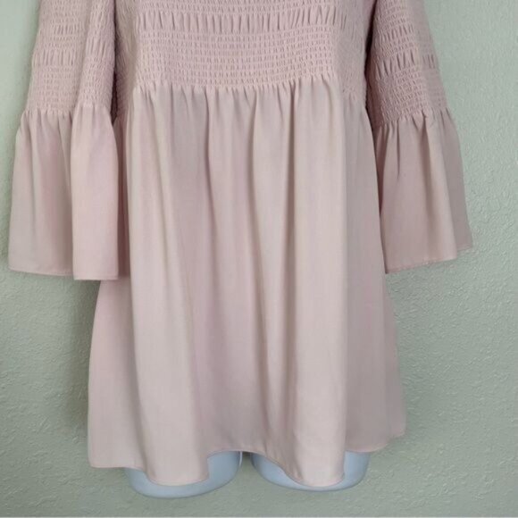 Aritzia Babaton pink smocked off shoulder flare top L - Picture 5 of 10